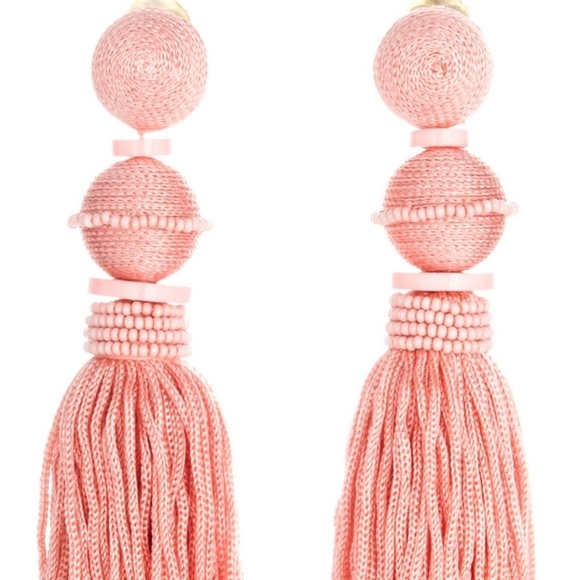 Oscar de la Renta Jewelry - Oscar de la Renta Ball Tassel Drop Clip On Earring